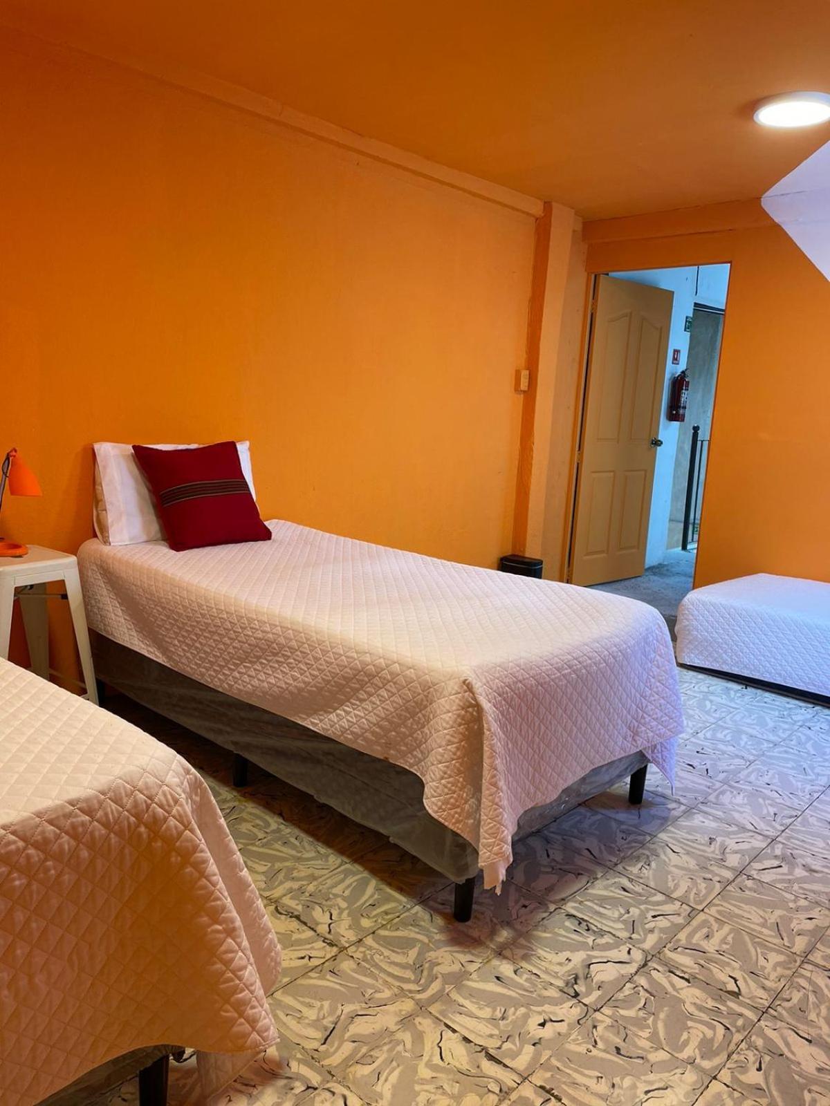 Why Not Hotel Antigua Szoba fotó