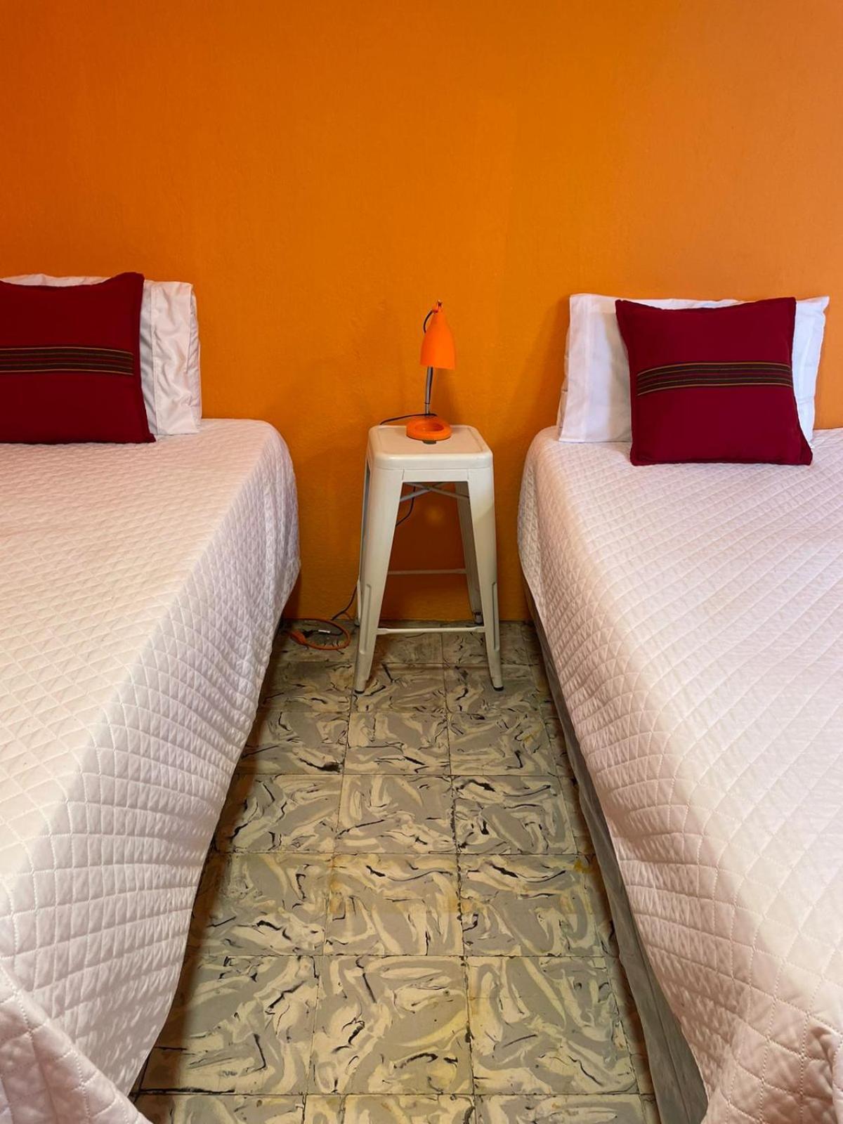 Why Not Hotel Antigua Szoba fotó